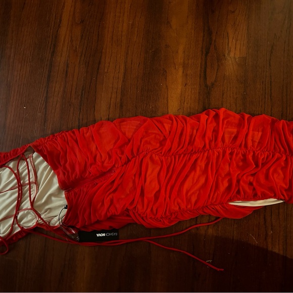 Red Ruched Bodycon Dress - Picture 6 of 7